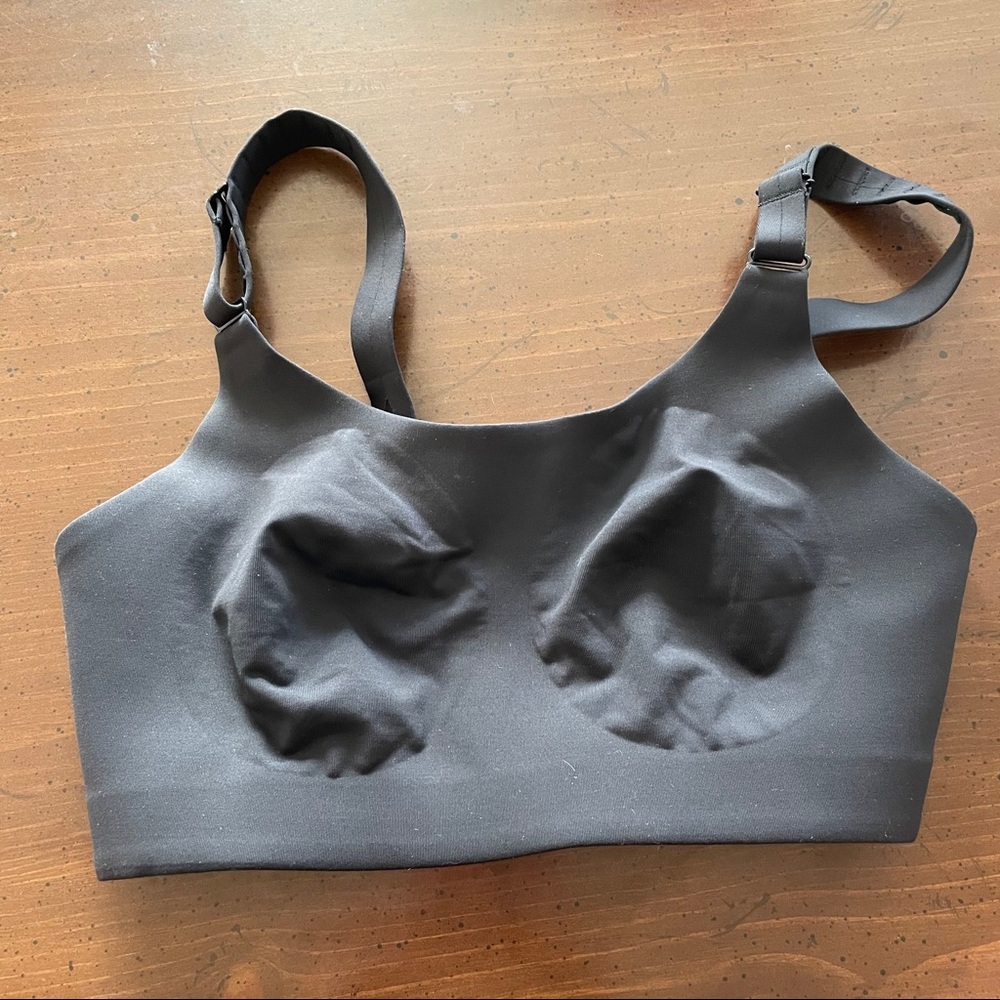 Lulu lemon high intensity sports bra